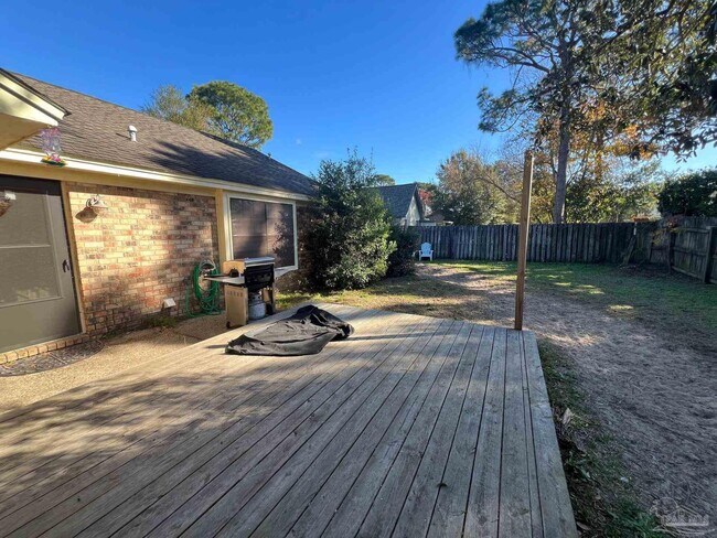 Building Photo - 3131 Oxford Cir
