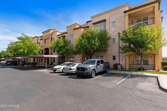 Building Photo - 14575 W Mountain View Blvd