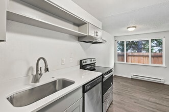 Building Photo - Pacific Terrace