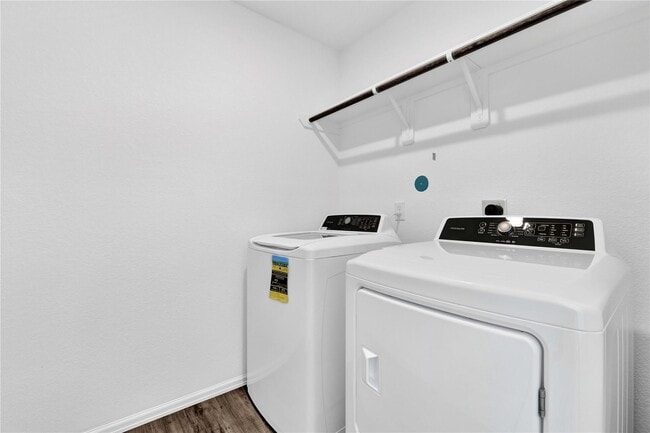 Building Photo - 6323 Barrington Clf Trl