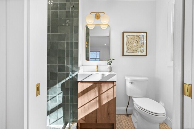 Building Photo - 8 Millard St