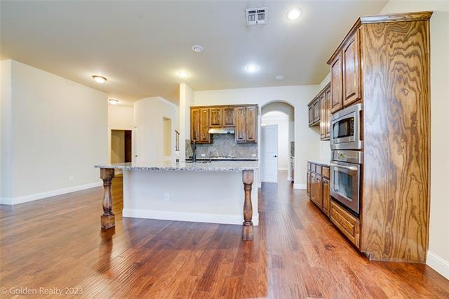 Building Photo - 10125 Waterstone Way