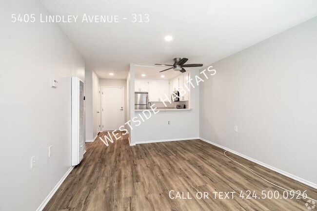 Building Photo - 5405 Lindley Ave