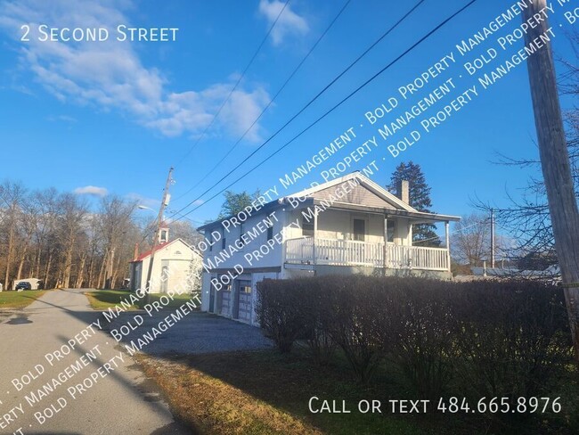 Building Photo - 2 Second Street-