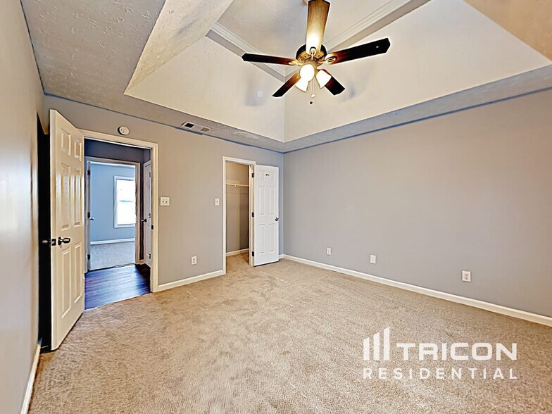 Building Photo - 520 Allens Landing Ct