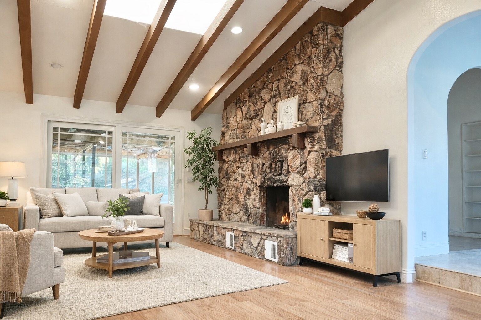 Building Photo - 17381 Canyon Heights Dr