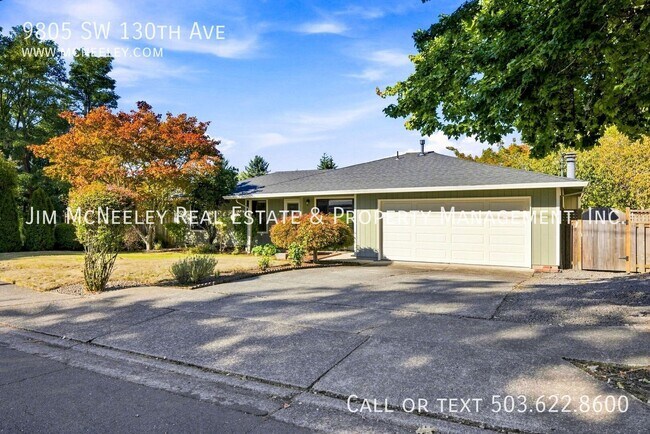 Building Photo - 9805 SW 130th Ave