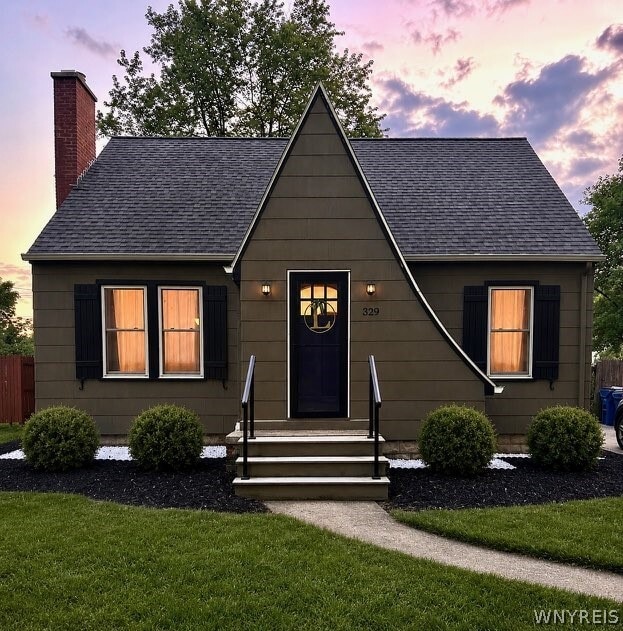 Building Photo - 329 Walton Dr