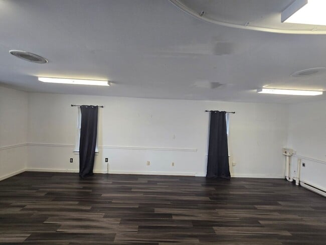 Building Photo - 25225 Harwell Dr