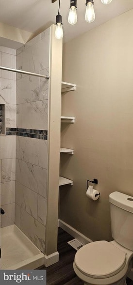 Building Photo - 1531 W Fairmount Ave