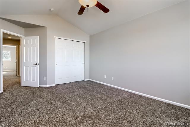 Building Photo - 16229 Hedgeway Dr