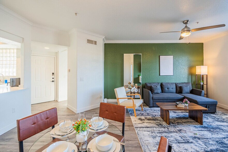 Building Photo - 2150 S 55th St