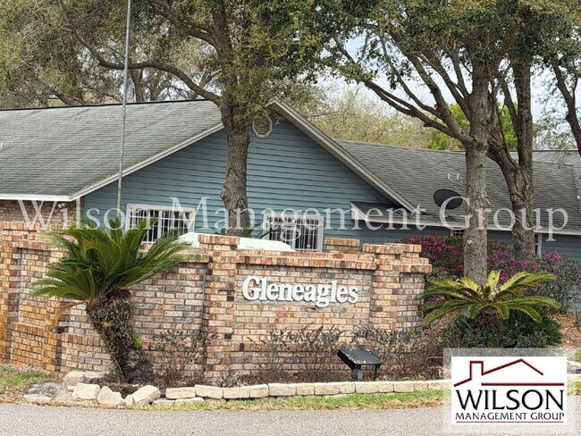 Building Photo - 2535 S Glen Eagles Dr