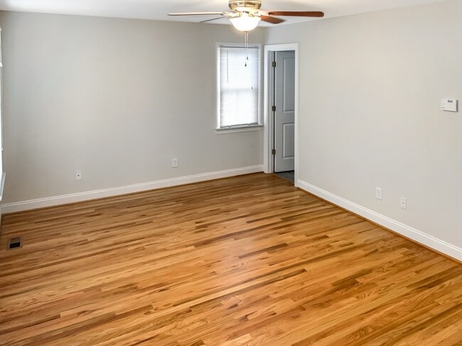 Building Photo - 3 Bed/2Bath Open Concept Home in Church Hi...