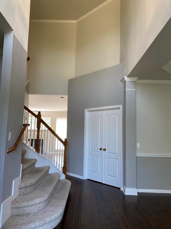 Building Photo - 8800 Rattlebush Cove