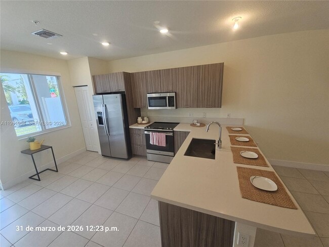 Building Photo - 10250 NW 66th St