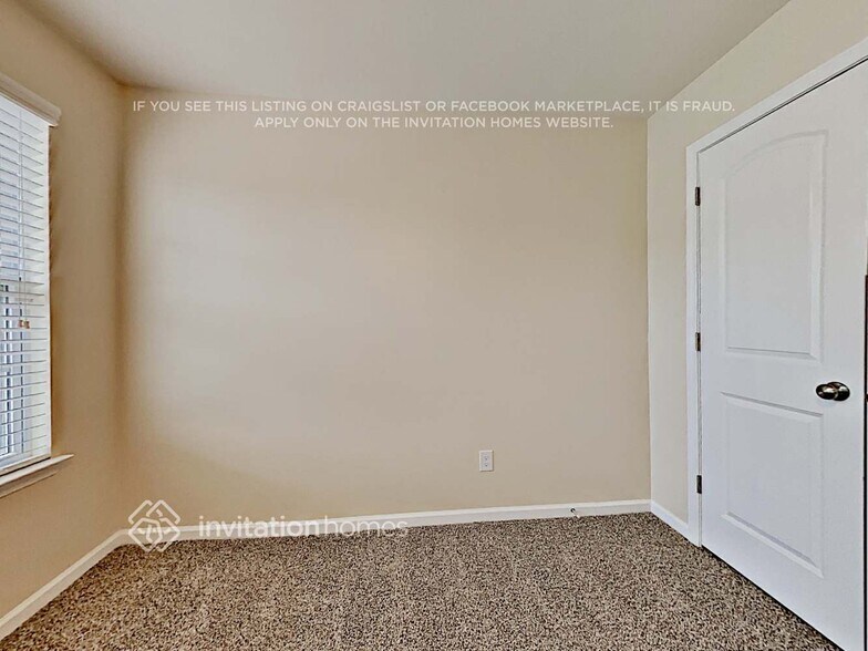 Building Photo - 10907 Tower Oak Dr