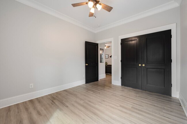 Building Photo - Beautifully Updated 3 Bedroom, 2 Bathroom Home in Prime Durham Location – Move-In Ready!