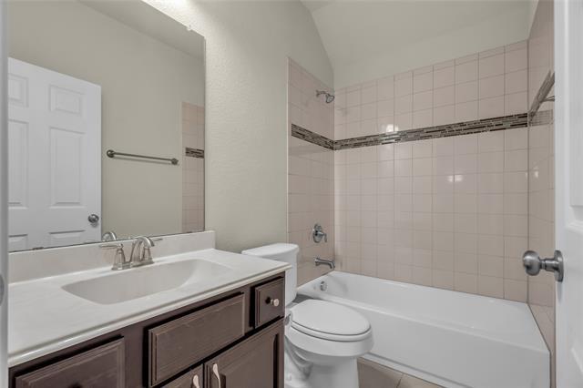 Building Photo - 6801 Cambridge Dr