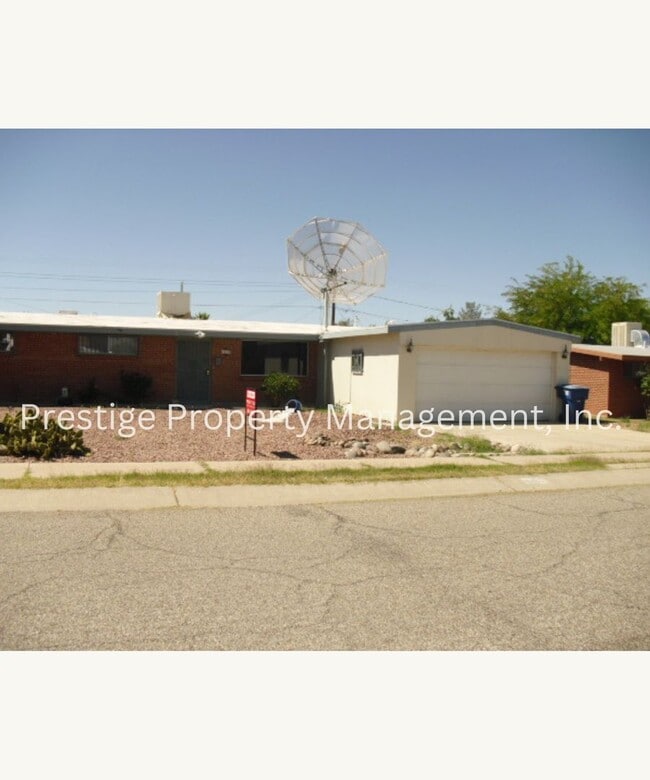 Primary Photo - Beautifully and Spacious East Side Home!