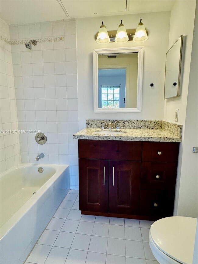 Building Photo - 771 SW 148th Ave