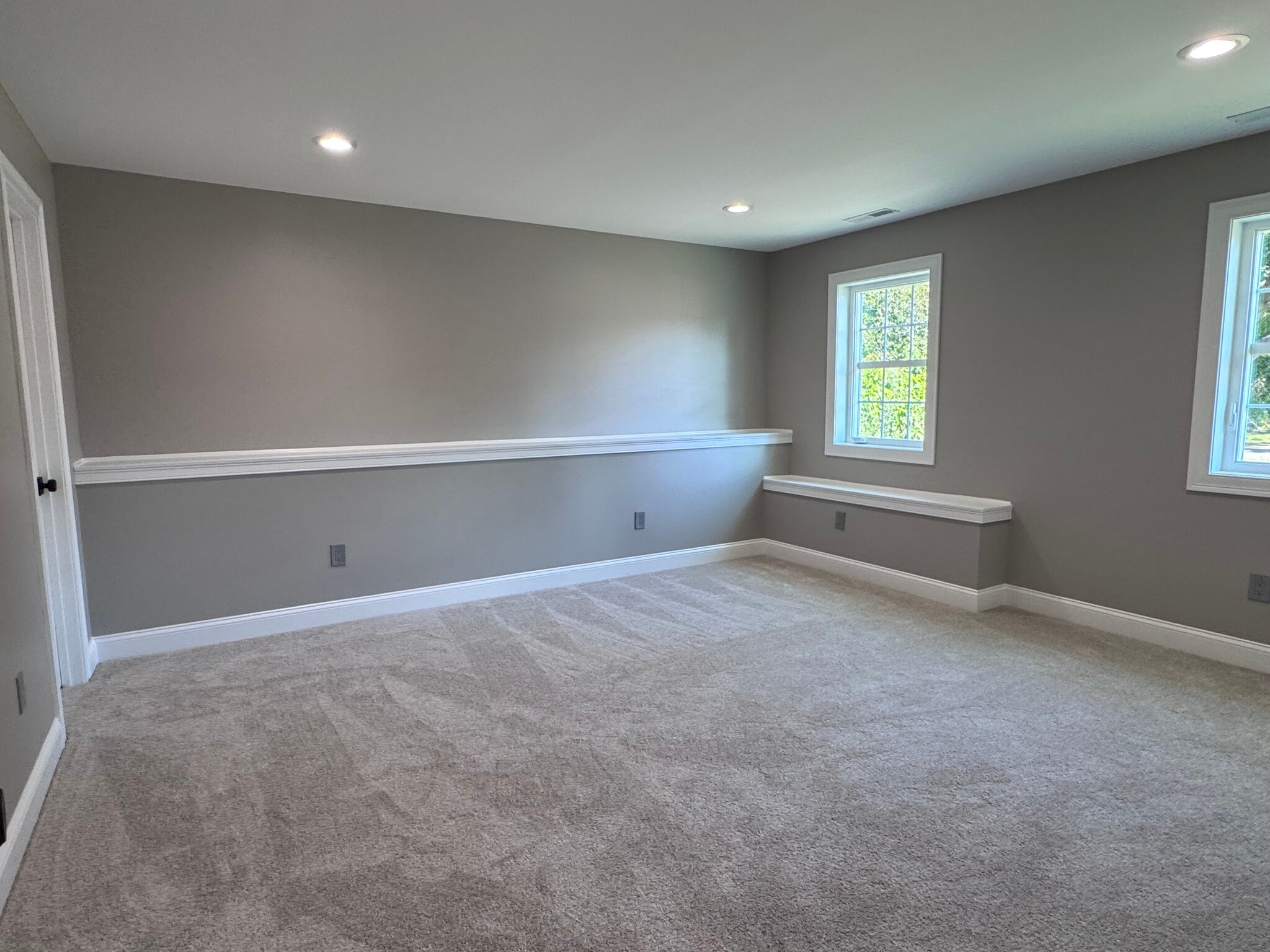 Building Photo - 21 Charles St