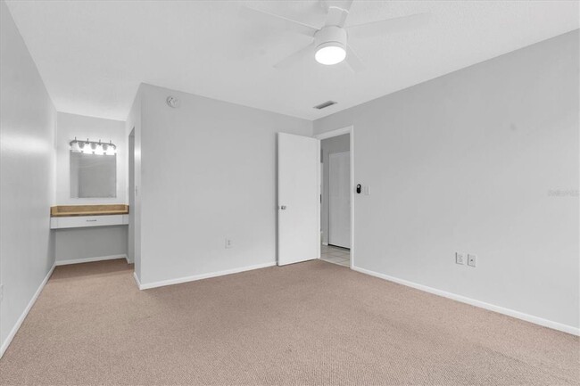 Building Photo - 11566 7th Ln N