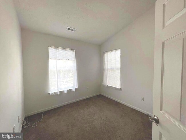 Building Photo - 7027 Cradlerock Farm Ct