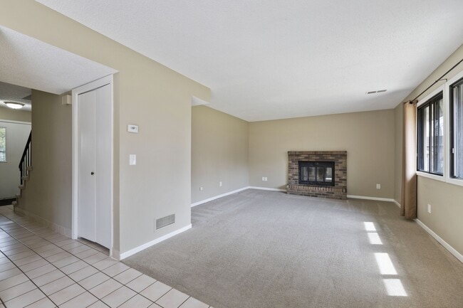 Building Photo - 9350 176th St W