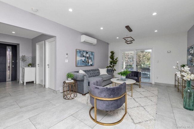 Building Photo - 83-34 116th St