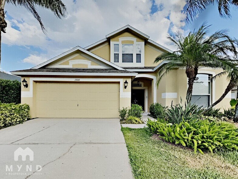 Building Photo - 1500 Baythorn Dr