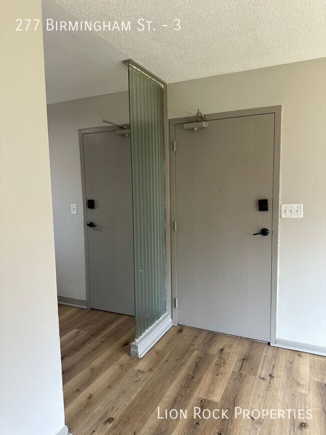 Building Photo - 277 Birmingham St