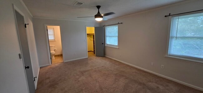 Building Photo - 4011 Pinnacle Way