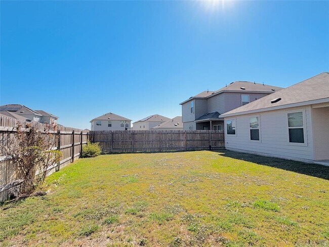 Building Photo - 113 Star Pass