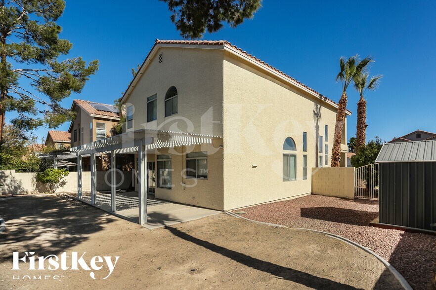 Building Photo - 4405 Vogue St