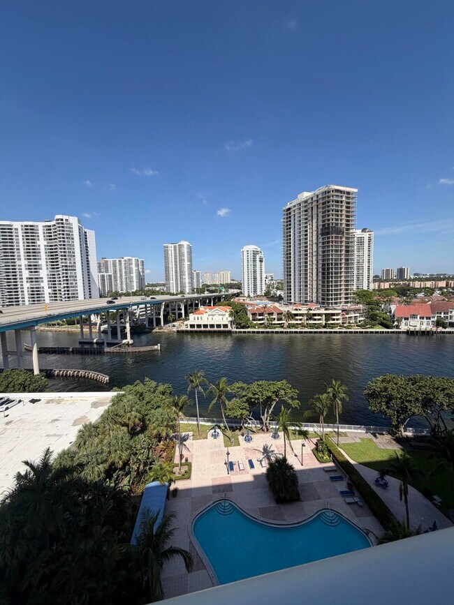 Building Photo - 19390 Collins Ave