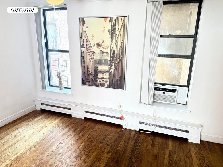 Building Photo - 536 W 163rd St