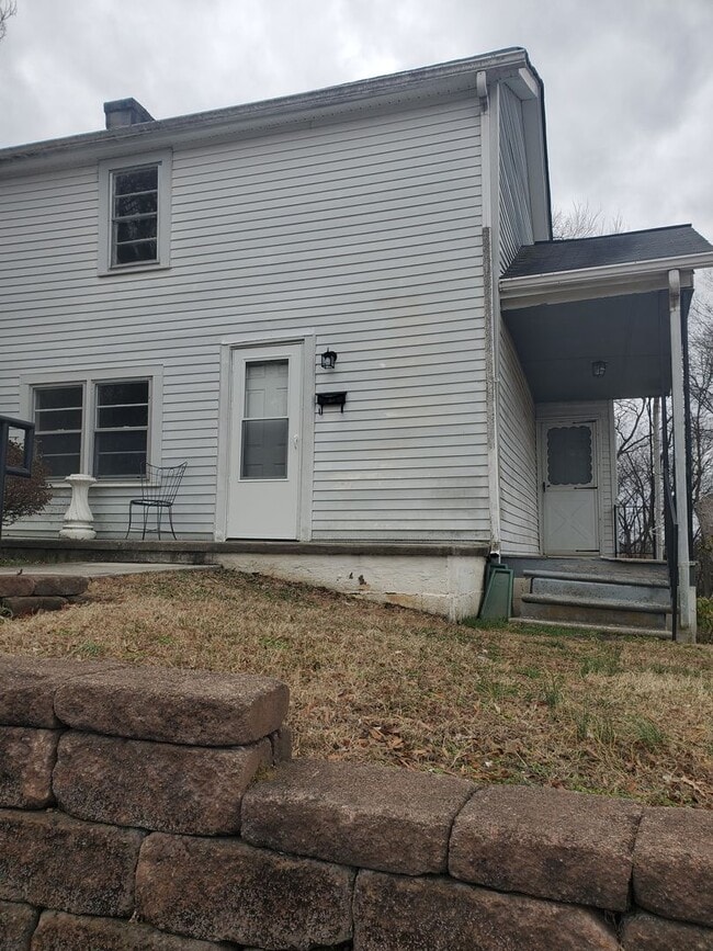 Building Photo - Call today to schedule your appointment