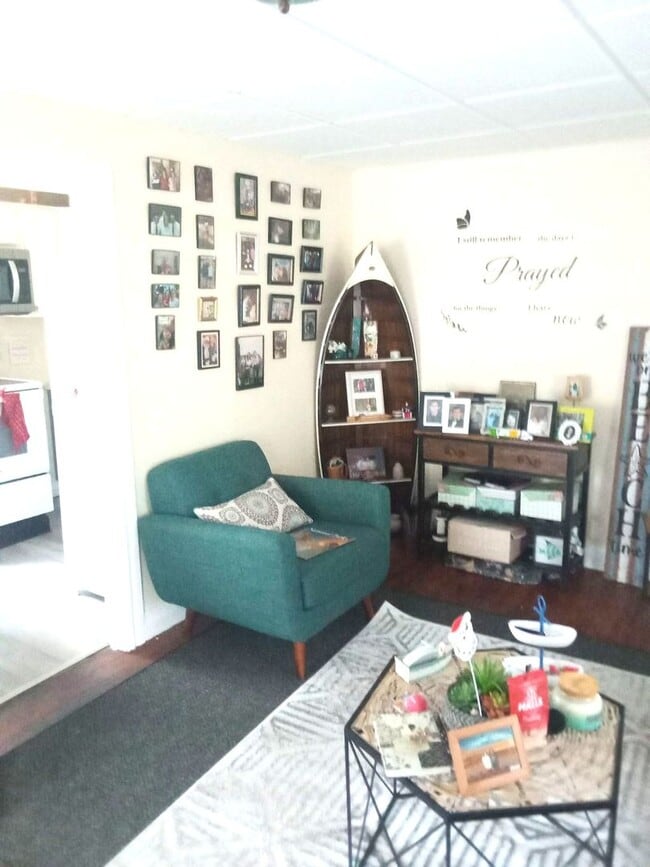 Building Photo - OTB 9/30/25 - 5-7 W North St