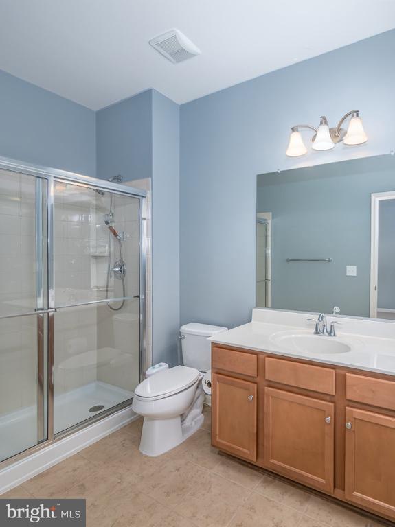 Building Photo - 24925 Quimby Oaks Pl