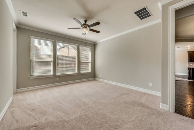 Building Photo - "Stunning 3-Bedroom Home in the Highlands at Trophy Club!"