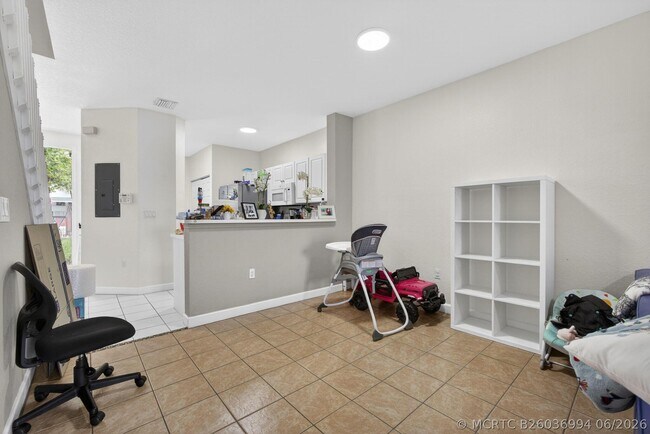 Building Photo - 4147 Napoli Lake Dr