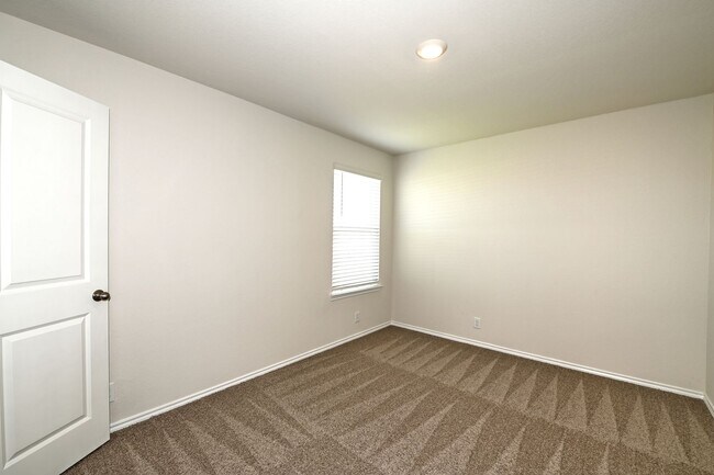 Building Photo - 13507 Hummel Lp