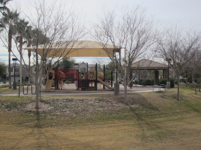 Building Photo - Comfort with Resort-Style Living 2BED/2BAT...