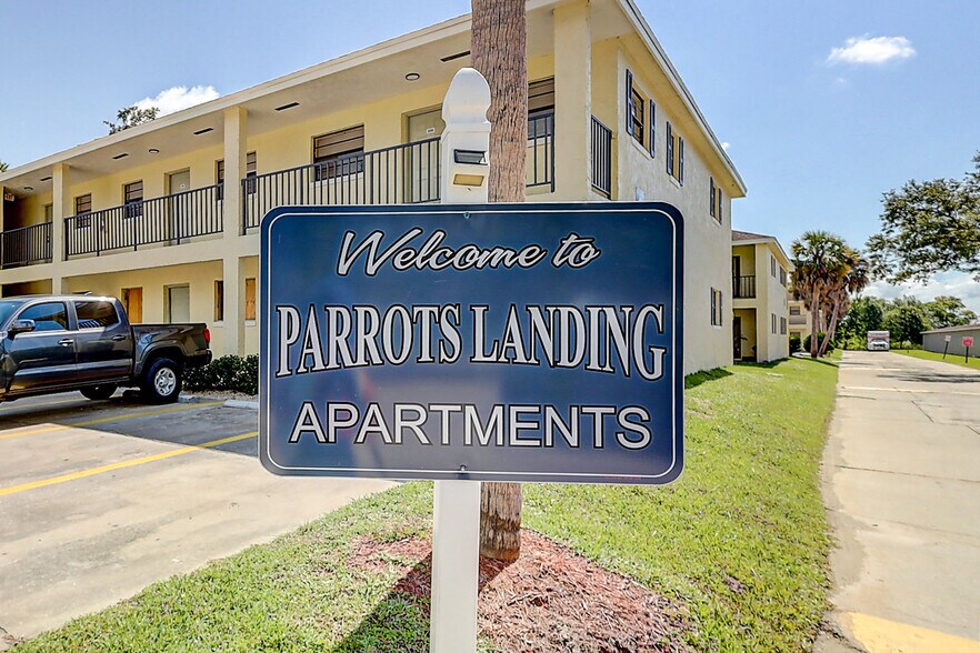 Parrott's Landing Apartments 1799 S Parrott Ave Okeechobee FL 34974