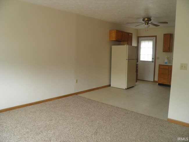 Building Photo - 5217 Raubs Ln