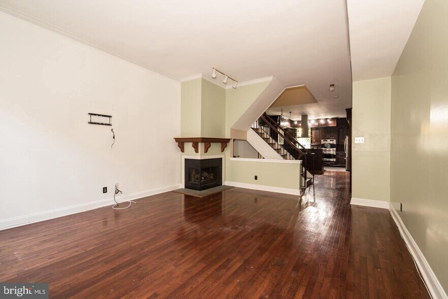 Building Photo - 822 N Ringgold St