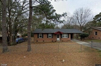 Building Photo - Beautiful 4 Bedroom 1.5 Bath Home for rent