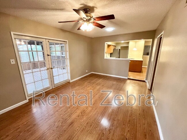 Building Photo - 2661 Hoover Ct