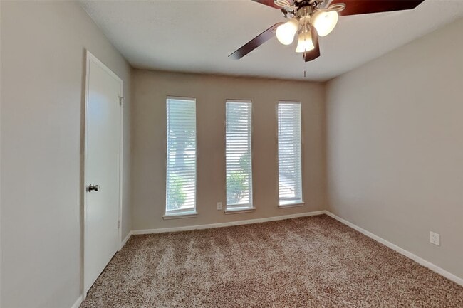 Building Photo - 29307 Atherstone St